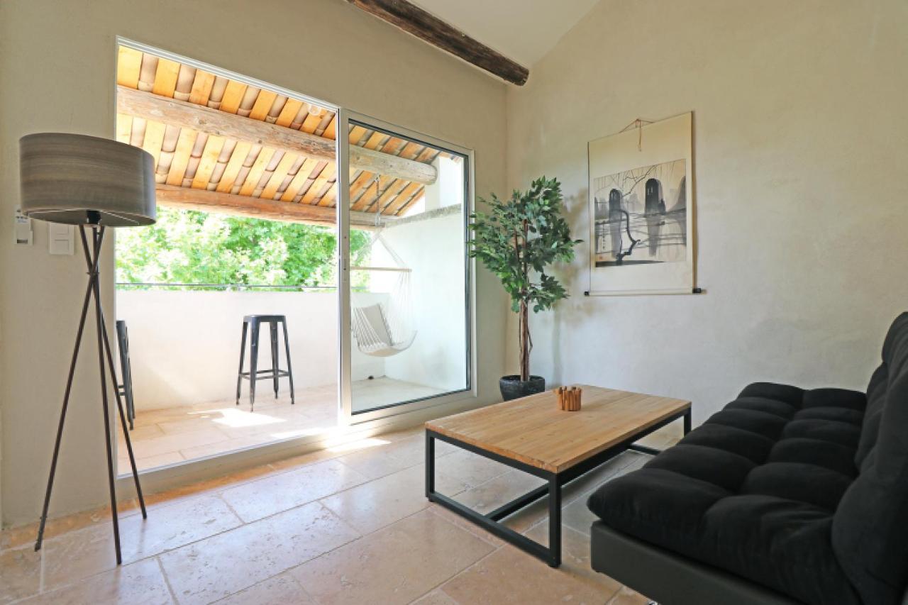 Appartement De Charme Sud Luberon Classe 4 Etoiles Puyvert エクステリア 写真